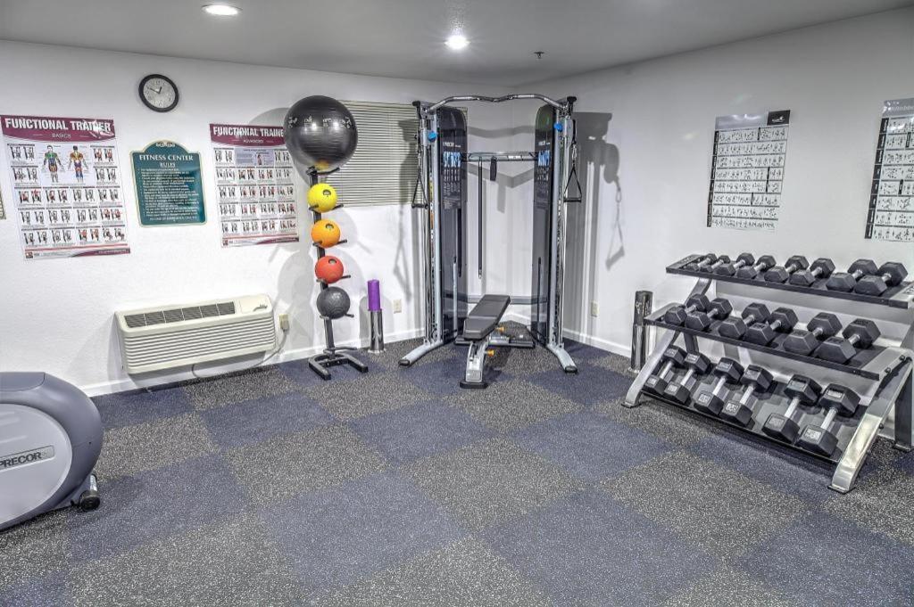 Arden Star 2* Sacramento